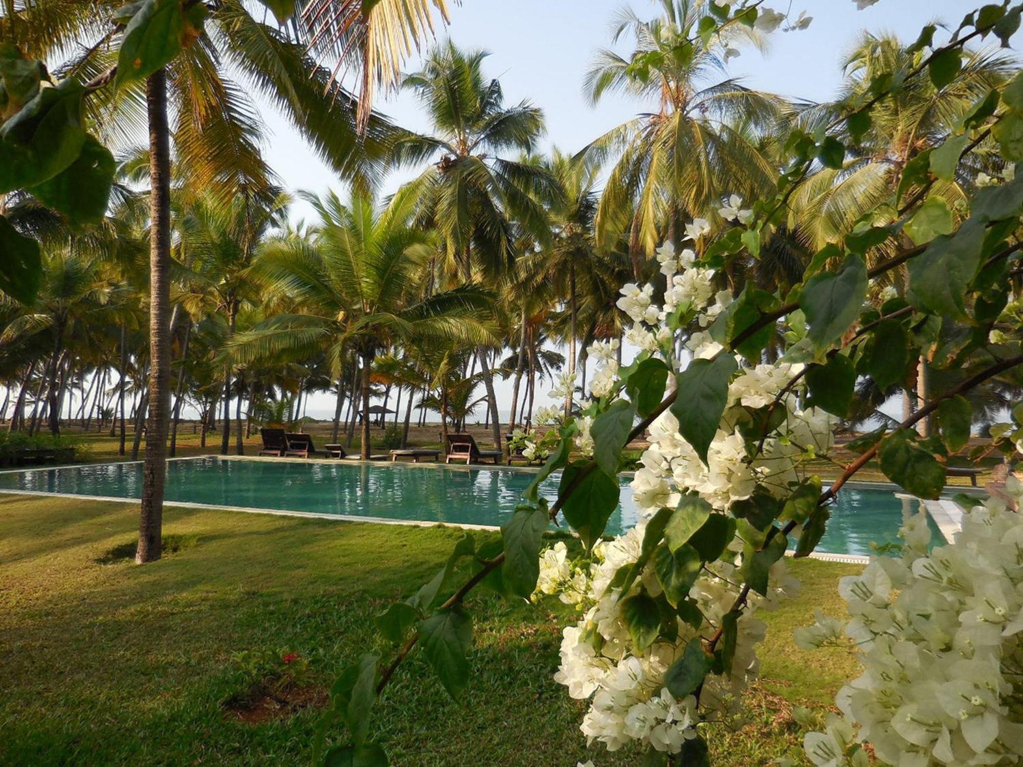 Nīleshwar Kanan Beach Resort מראה חיצוני תמונה